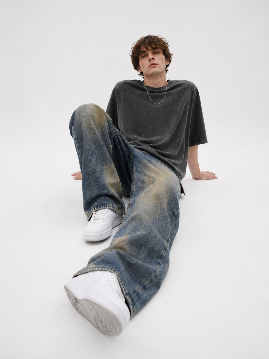UNMD Vintage Wide Jeans